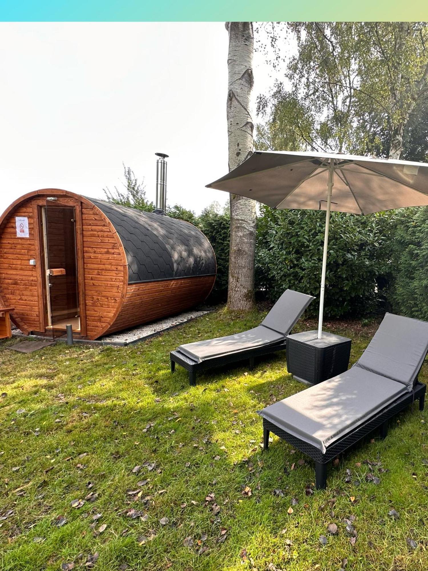 Veluwe Vakanties Chalets With Private Barrel Sauna - With Pool Bar And Restaurant Facilities In The Veluwe National Park Putten Eksteriør billede