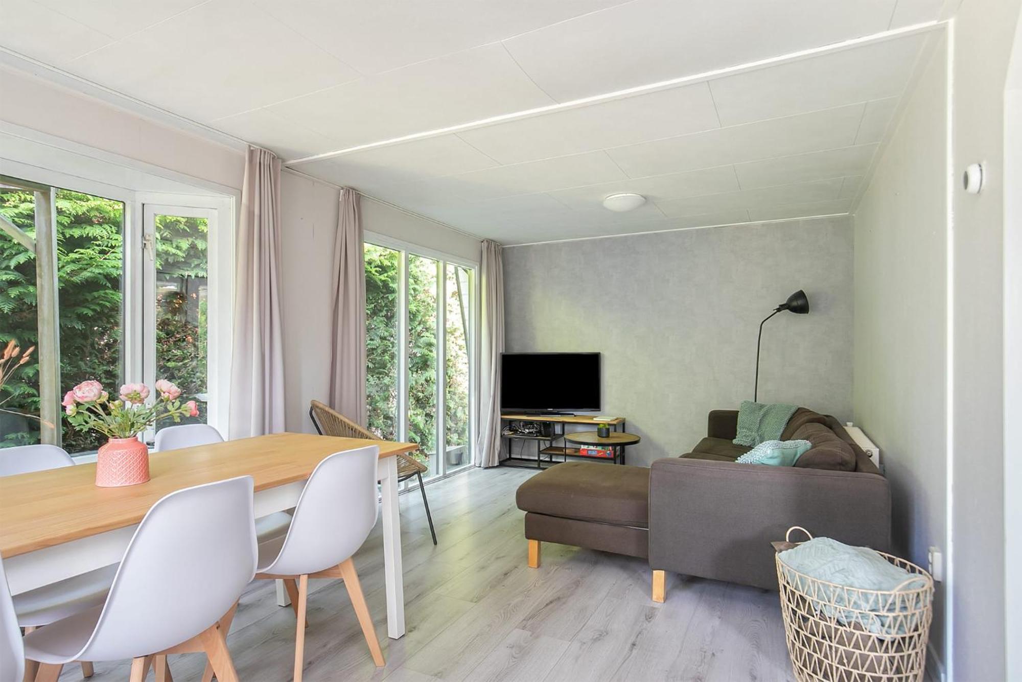 Veluwe Vakanties Chalets With Private Barrel Sauna - With Pool Bar And Restaurant Facilities In The Veluwe National Park Putten Eksteriør billede