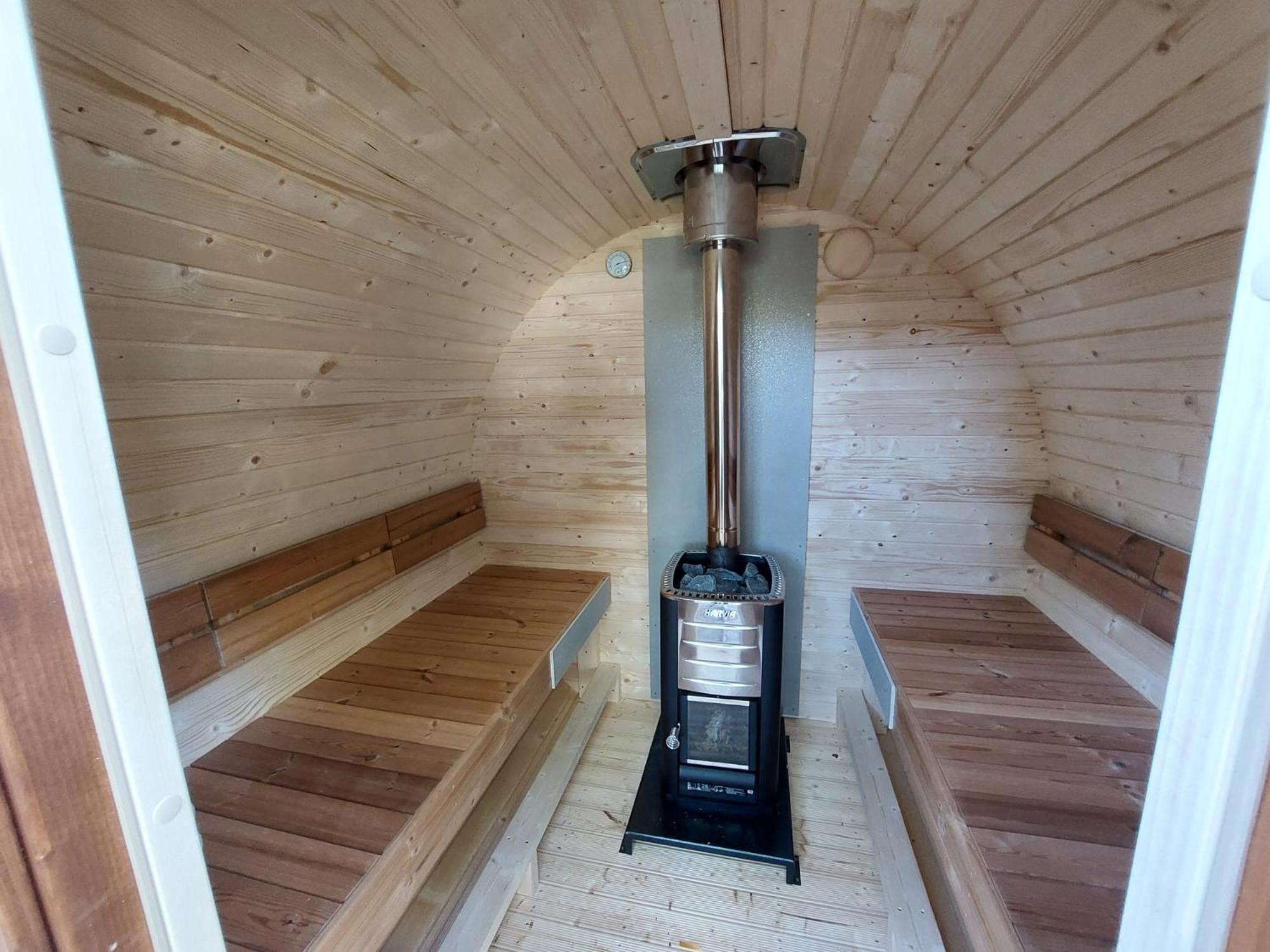 Veluwe Vakanties Chalets With Private Barrel Sauna - With Pool Bar And Restaurant Facilities In The Veluwe National Park Putten Eksteriør billede