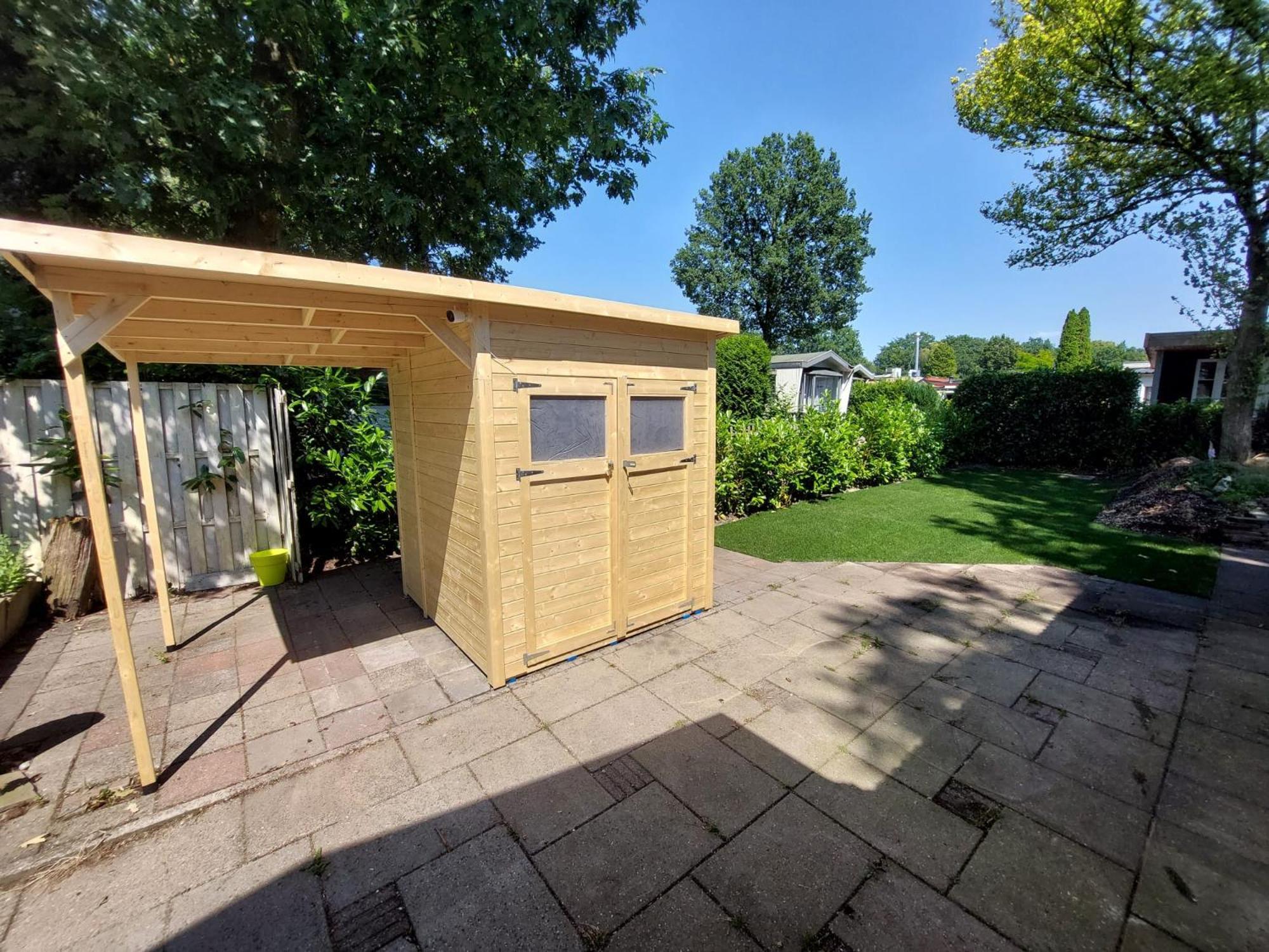 Veluwe Vakanties Chalets With Private Barrel Sauna - With Pool Bar And Restaurant Facilities In The Veluwe National Park Putten Eksteriør billede