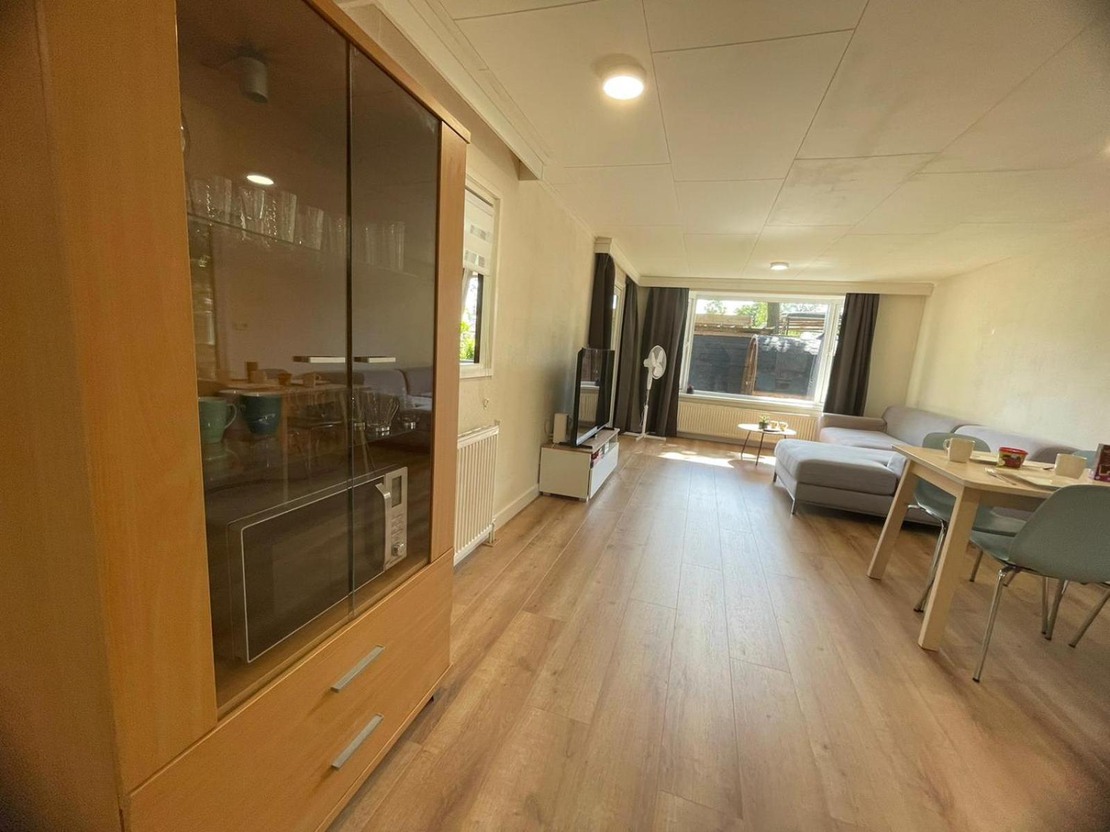 Veluwe Vakanties Chalets With Private Barrel Sauna - With Pool Bar And Restaurant Facilities In The Veluwe National Park Putten Eksteriør billede